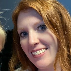 Meet your Posher, Janelle